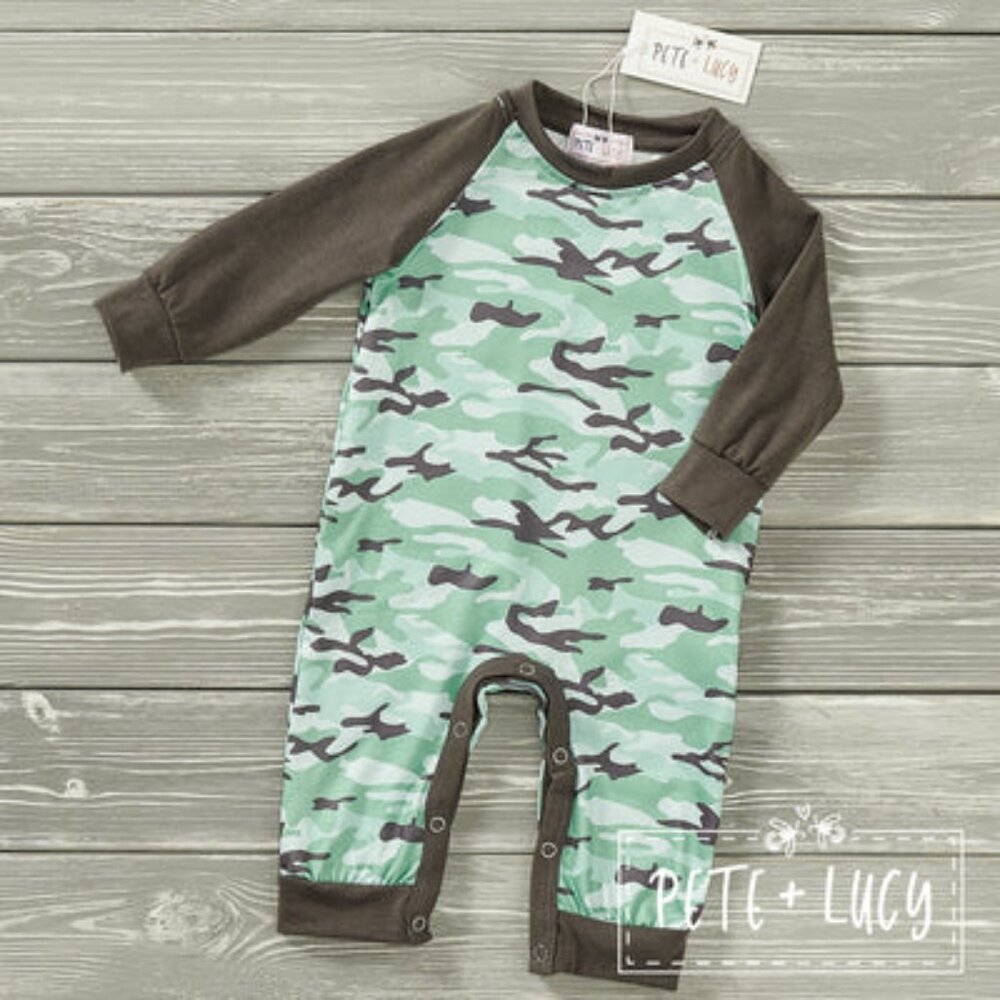 Pete + Lucy Grey Camo boys romper size 9-12 months